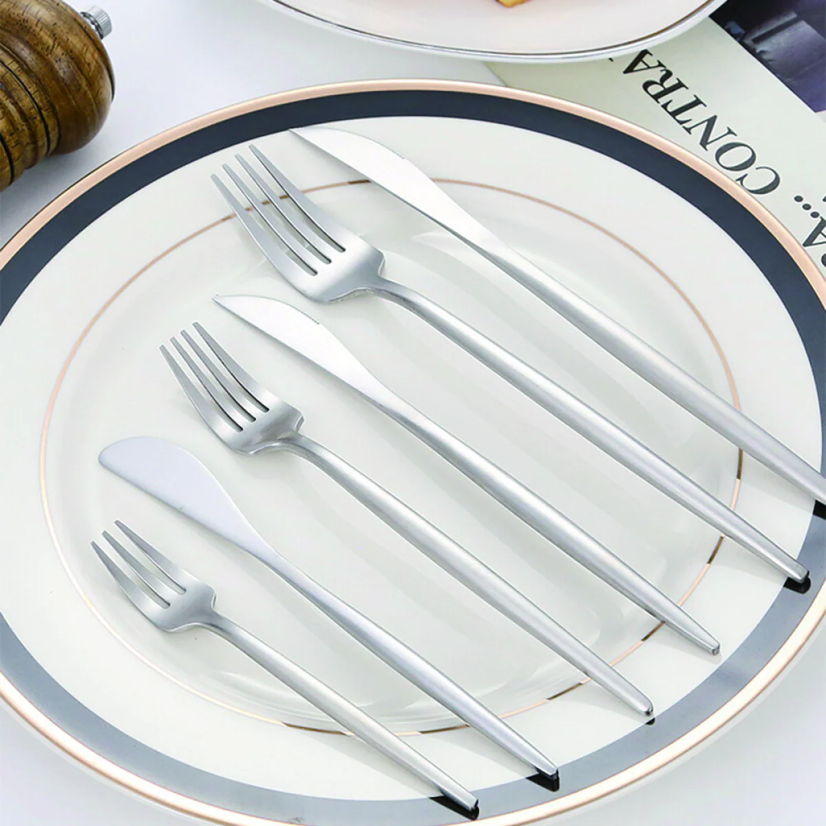 30pc CUTLERY DINNER SET STAINLESS STEEL METAL STAND RACK FORKS TEA SPOONS POLISH - Image 3