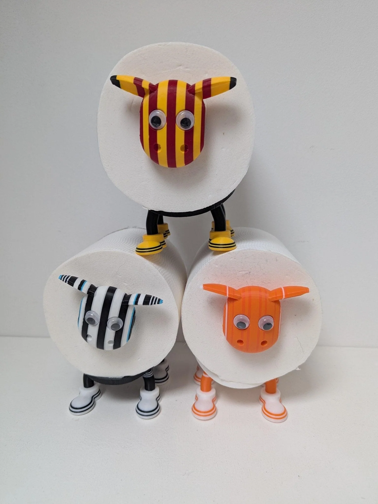 Bradford City football club  toilet roll holder - - Image 3