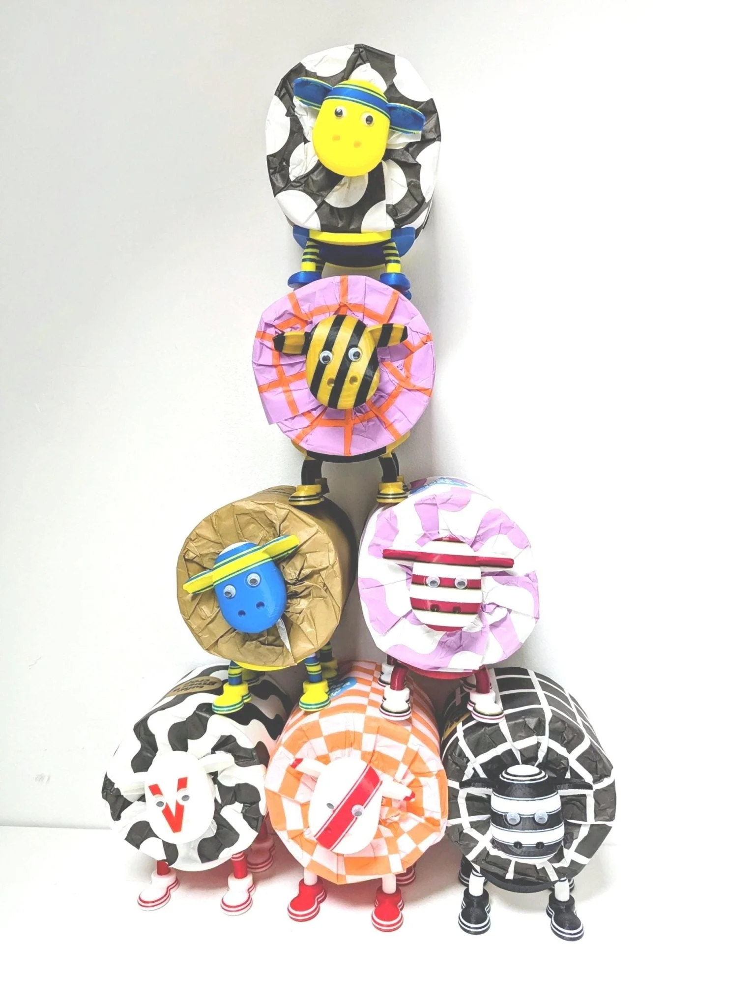 Castleford Tigers Super Sheep Toilet Roll Holder . Rugby fans gift. - Image 5
