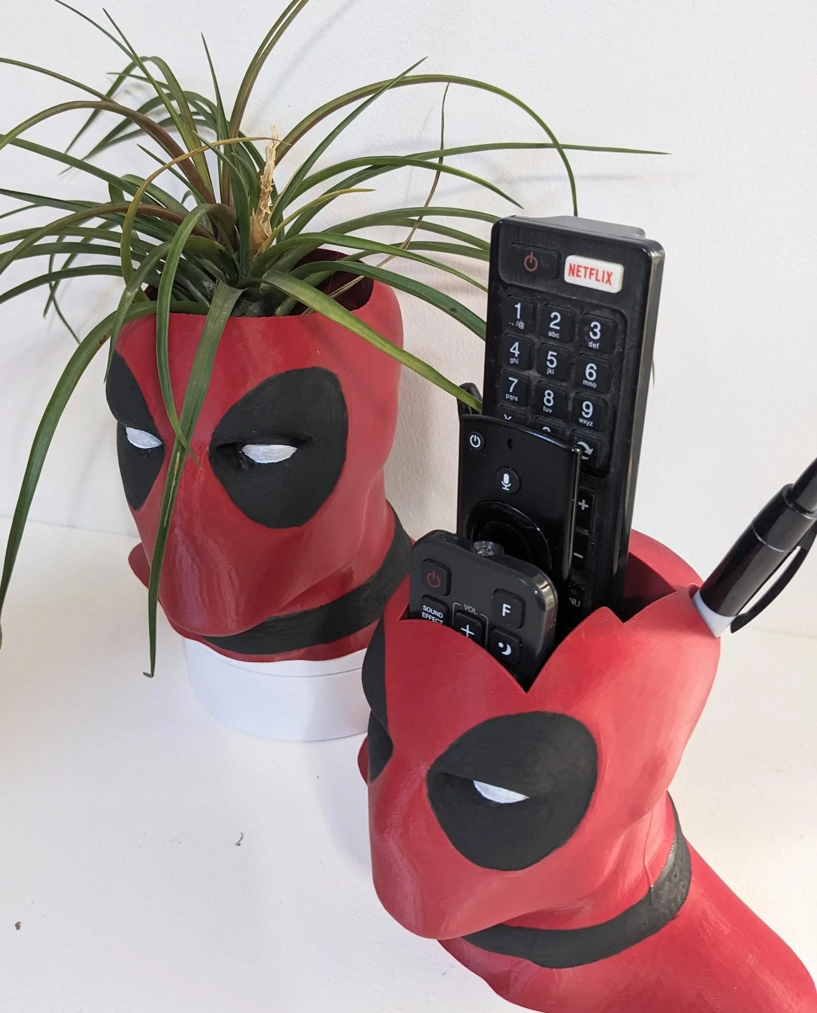 Deadpool  Bust Planter, Hand-Painted Plant Pot Holder, - Image 8