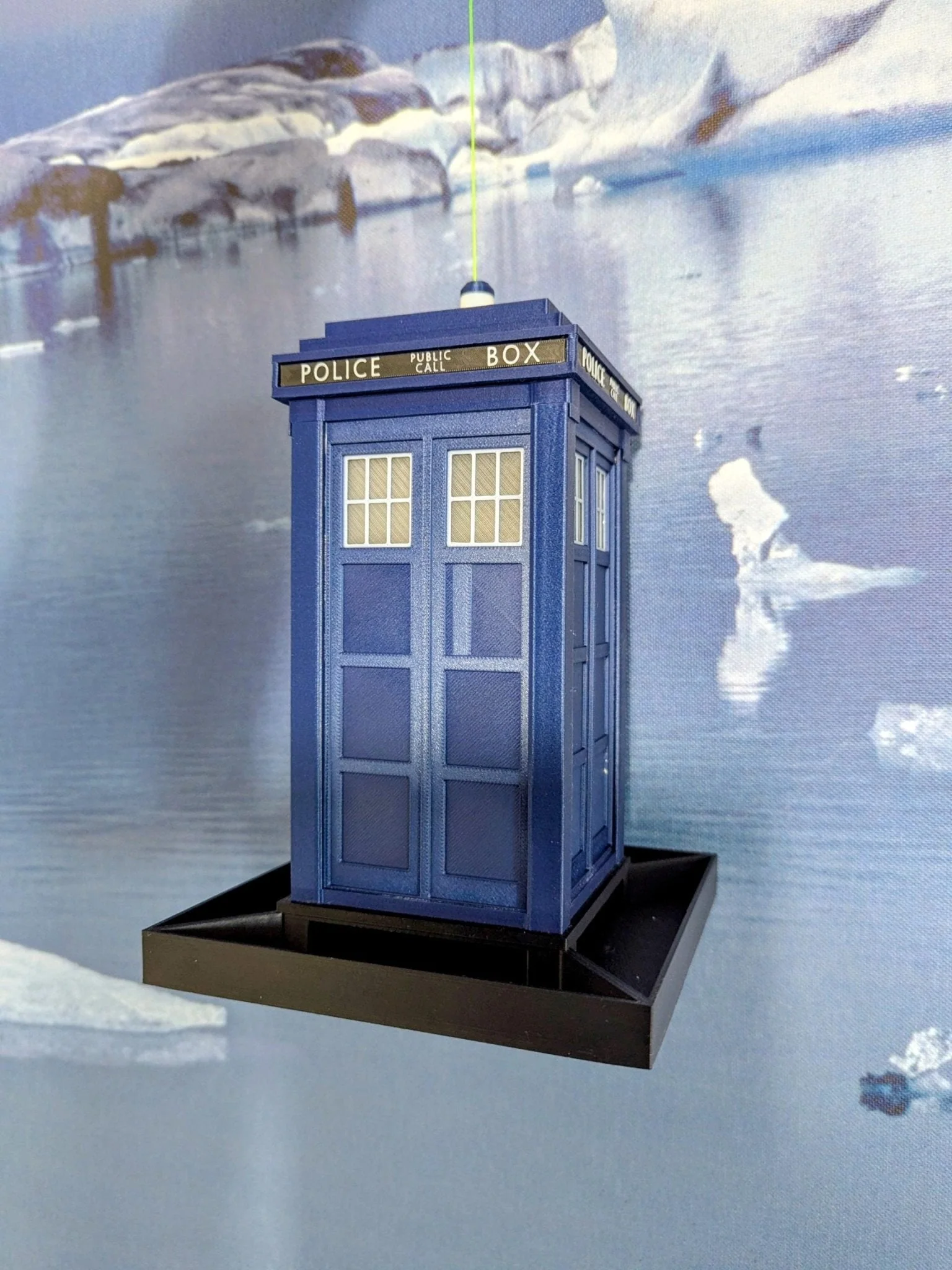 Doctor Who TARDIS Bird Seed Feeder, Handmade 3D Printed Bird Table, Police telephone box in Royal Blue or Navy , Whovian Gift Idea - Image 7