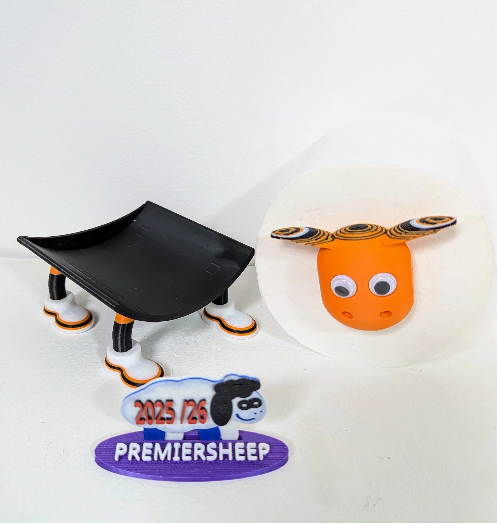 Hull City football club Toilet Roll Holder Premier sheep - Image 9