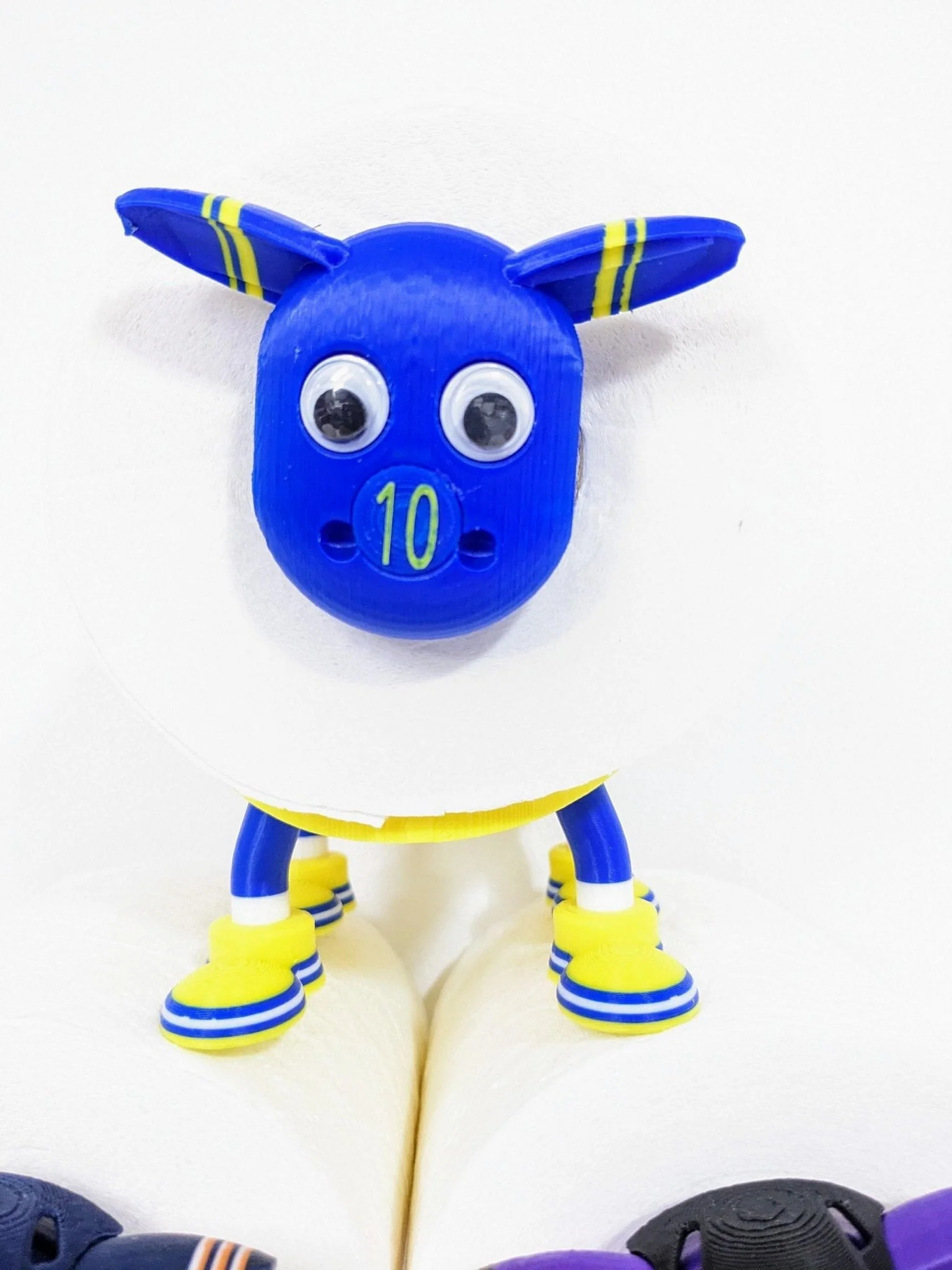LA Rams American football sheep spare toilet roll holder, NFL Gift - Image 2