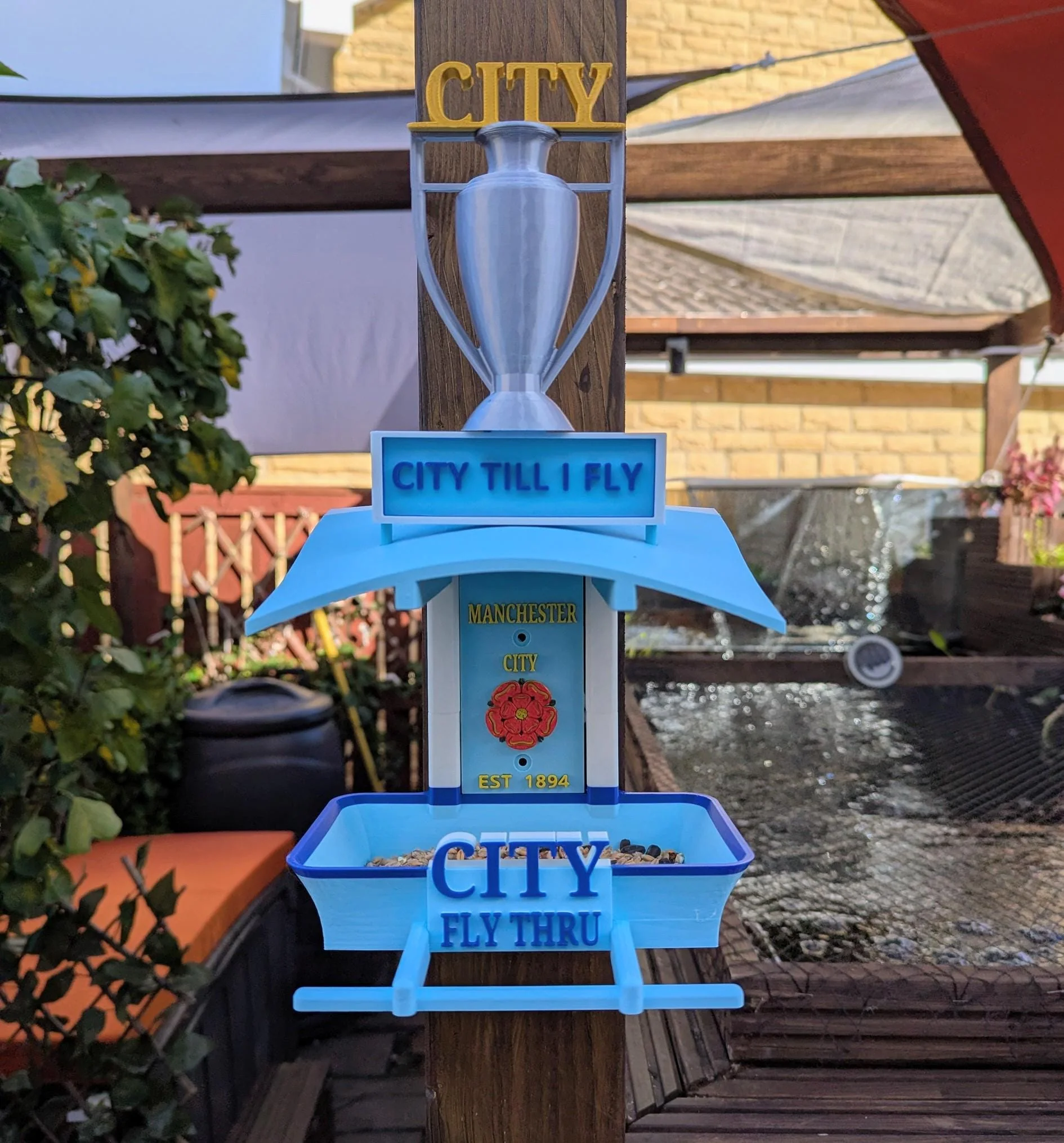 Manchester City Bird Feeder : Football Fans Feeding Station -  Quirky Garden Decor - Wild Bird seed tray -  Gift for Soccer city Fan - Image 5