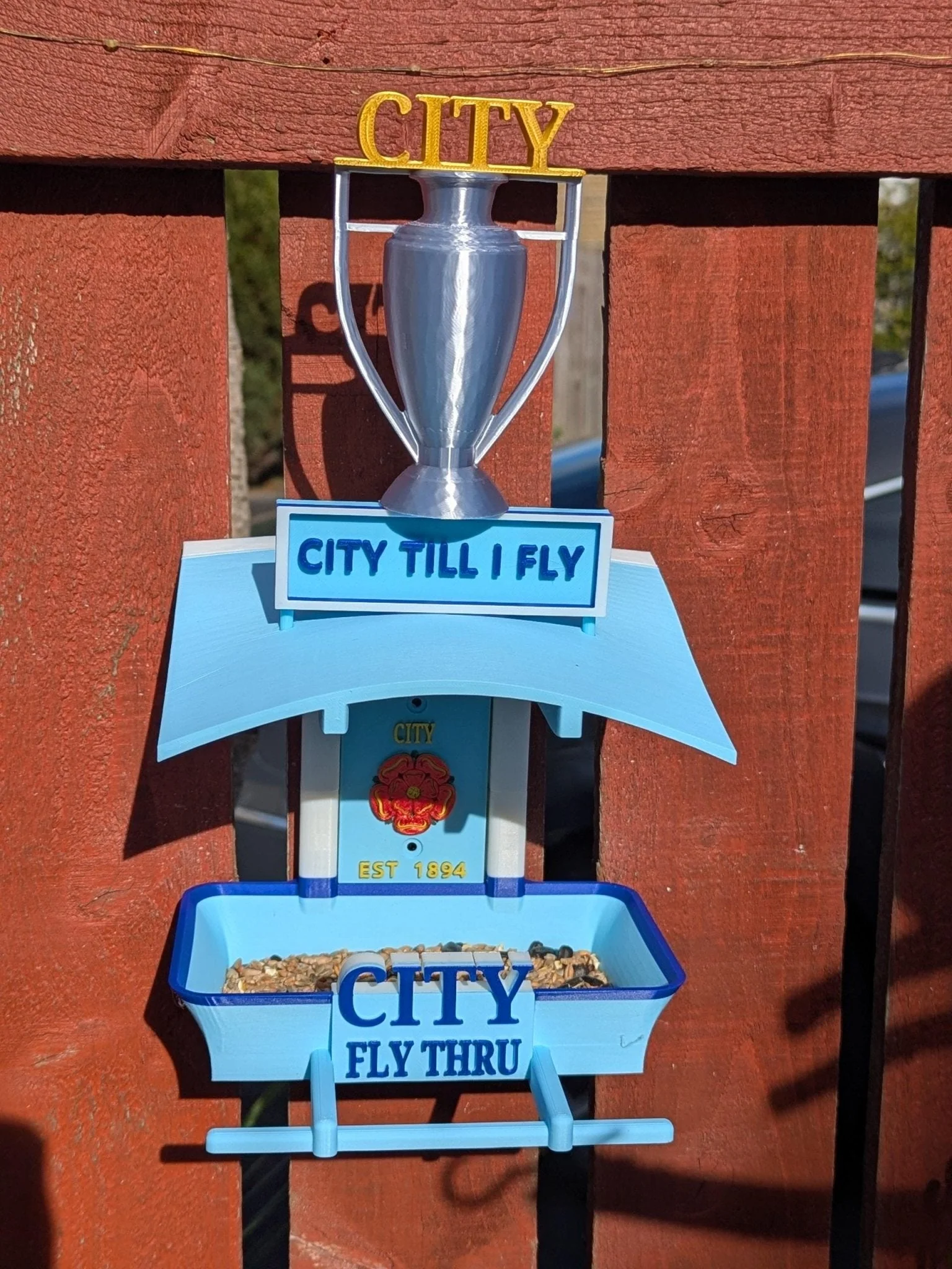 Manchester City Bird Feeder : Football Fans Feeding Station -  Quirky Garden Decor - Wild Bird seed tray -  Gift for Soccer city Fan - Image 7
