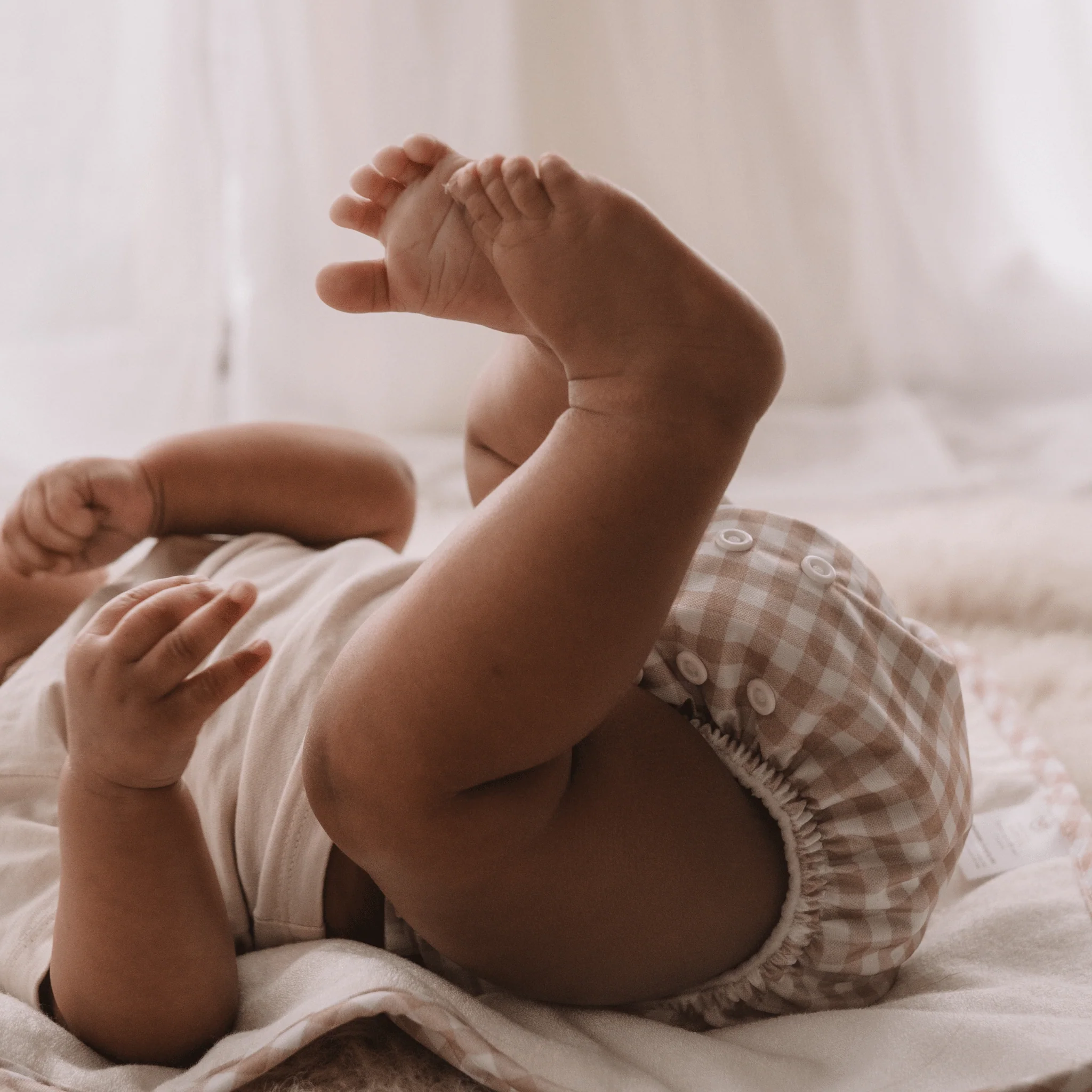 One Size All-In-One Reusable Cloth Nappy - Gingham Taupe - Image 4