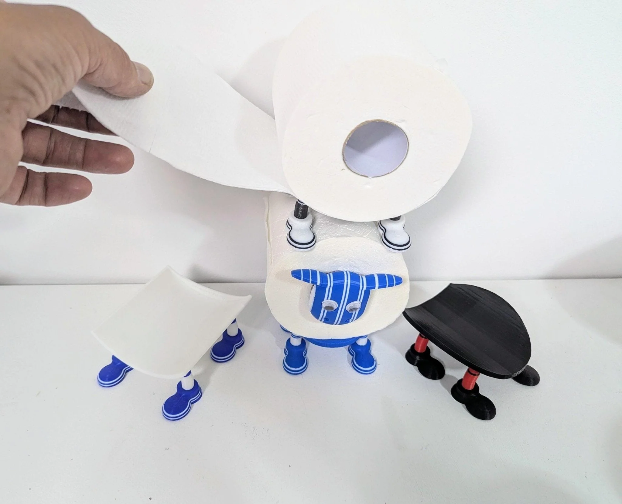 Premier sheep  Kilmarnock Toilet Roll Holder – Football fan gift. - Image 10