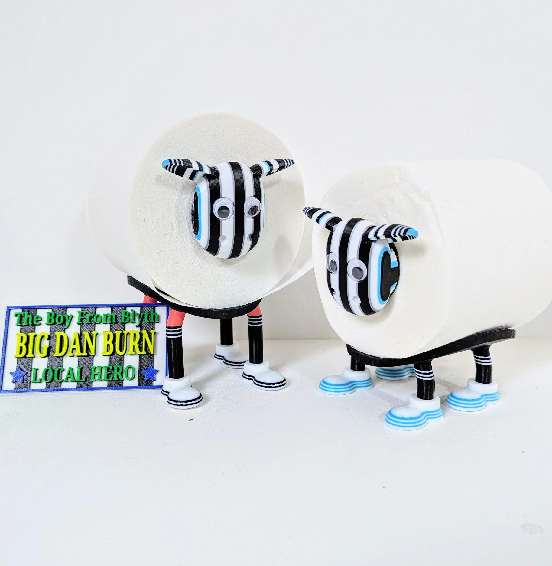 Premier sheep Newcastle United Toilet roll holder, Champions League Edition - Image 5