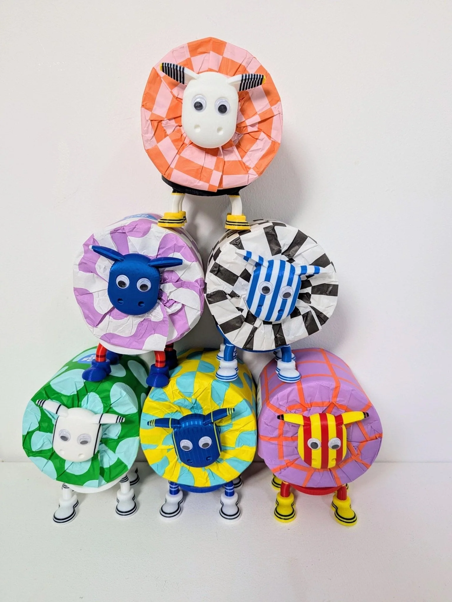 Premier sheep Portsmouth Toilet Roll Holder – Football Fan Gift. - Image 6