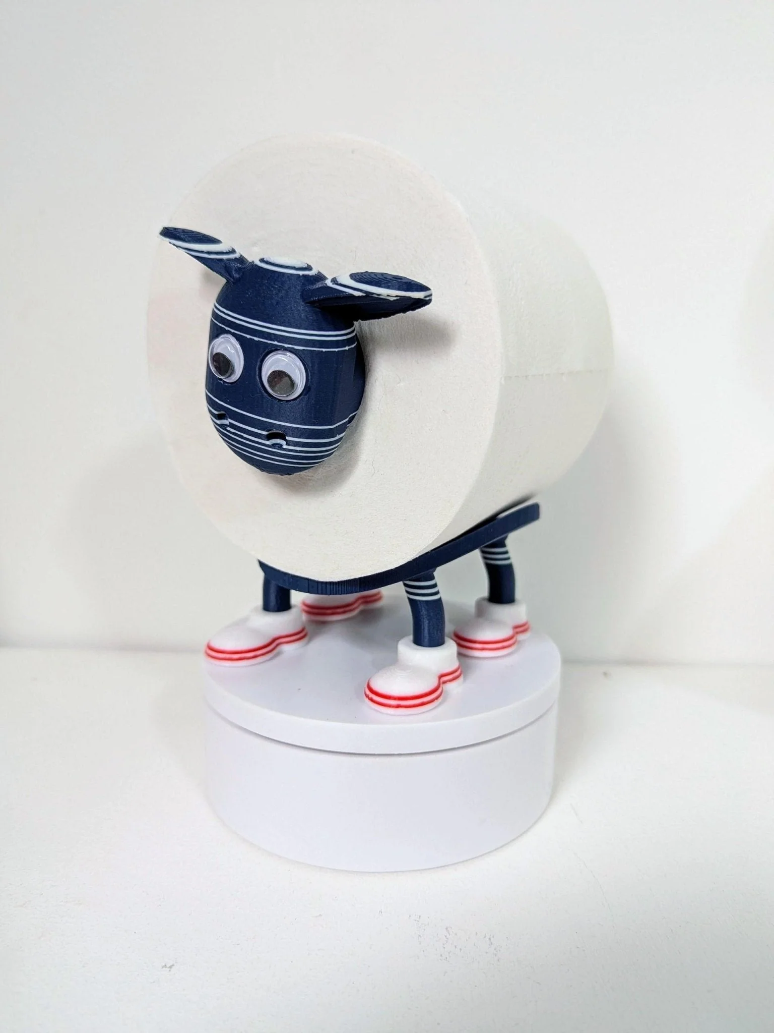 Premiersheep  Aberdeen Toilet Roll Holder – New 2025/26 Football Fan Gift – Universal Fit – Custom Boots - Image 4