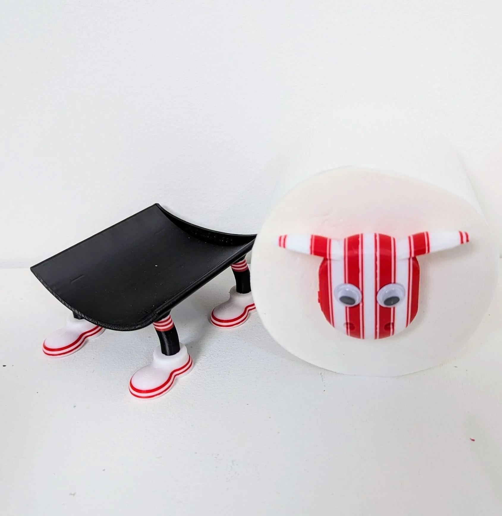 Premiersheep Brentford Toilet Roll Holder – New 2025/26 Football Fan Gift – Universal Fit – Custom Boots - Image 9