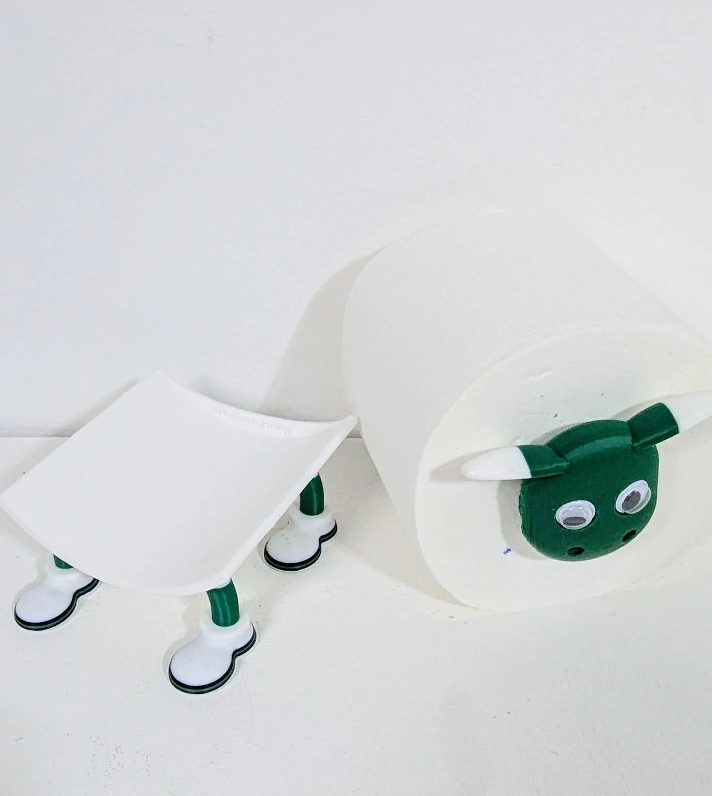 Premiersheep Hibernean Toilet Roll Holder β New 2025/26 Football Hibs Fan Gift β Universal Fit β Custom Boots - Image 10
