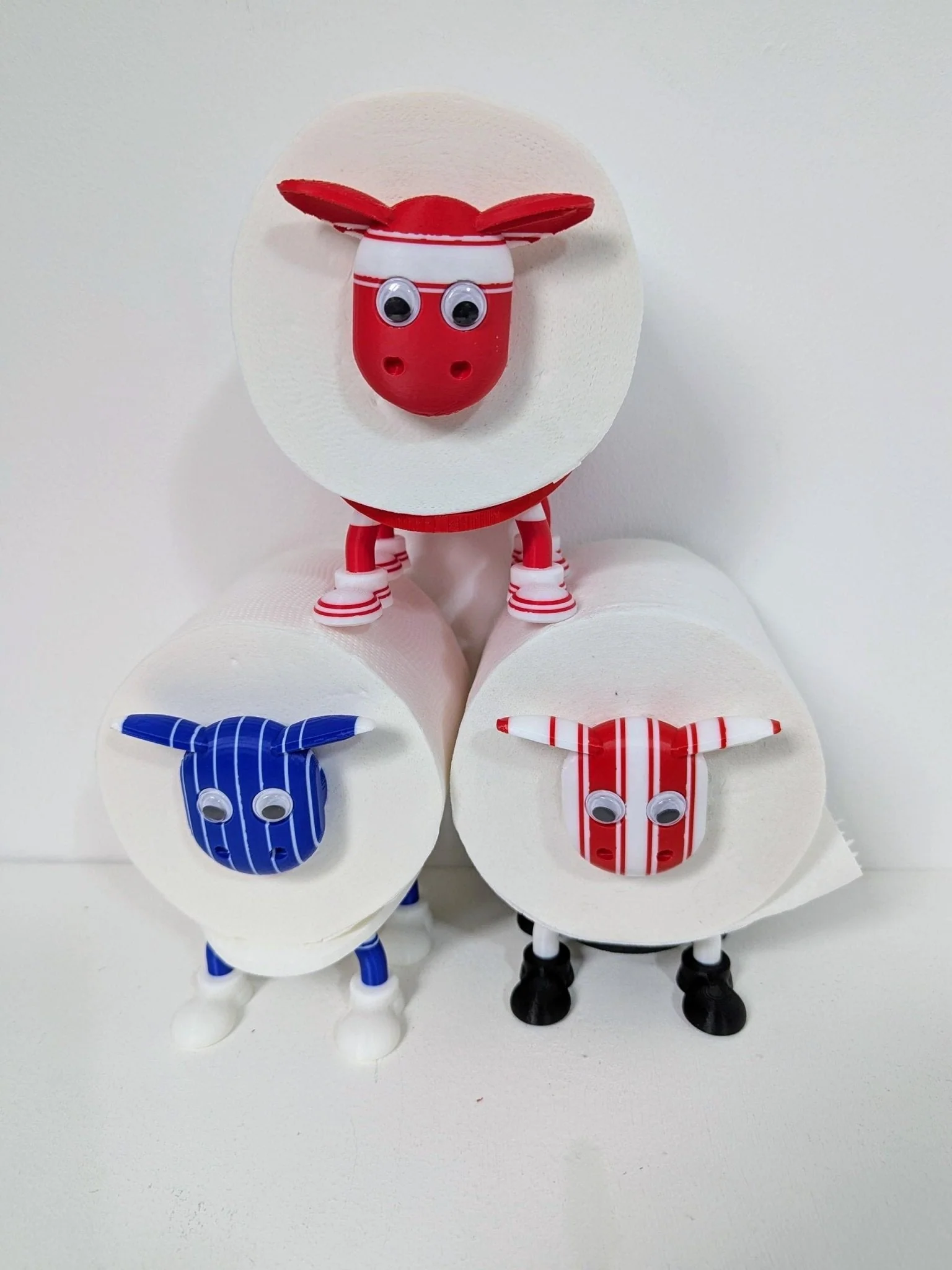 Premiersheep Smoggies Special Toilet Roll Holder – New 2025/26 Season – Universal Fit – Custom Boots - Image 3