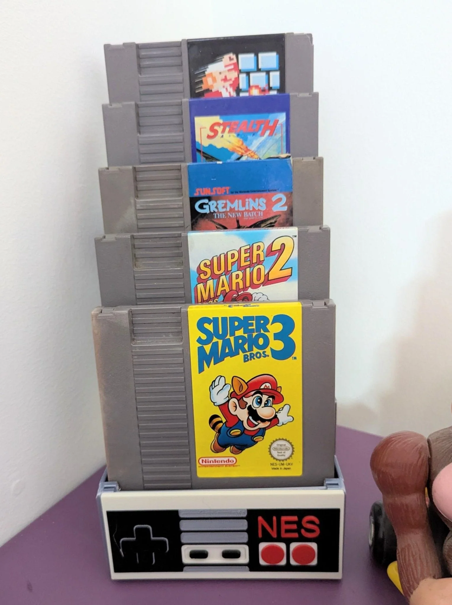 Retro Nintendo NES Game Cartridge Stand | Holds 5 Classic Titles - Image 8
