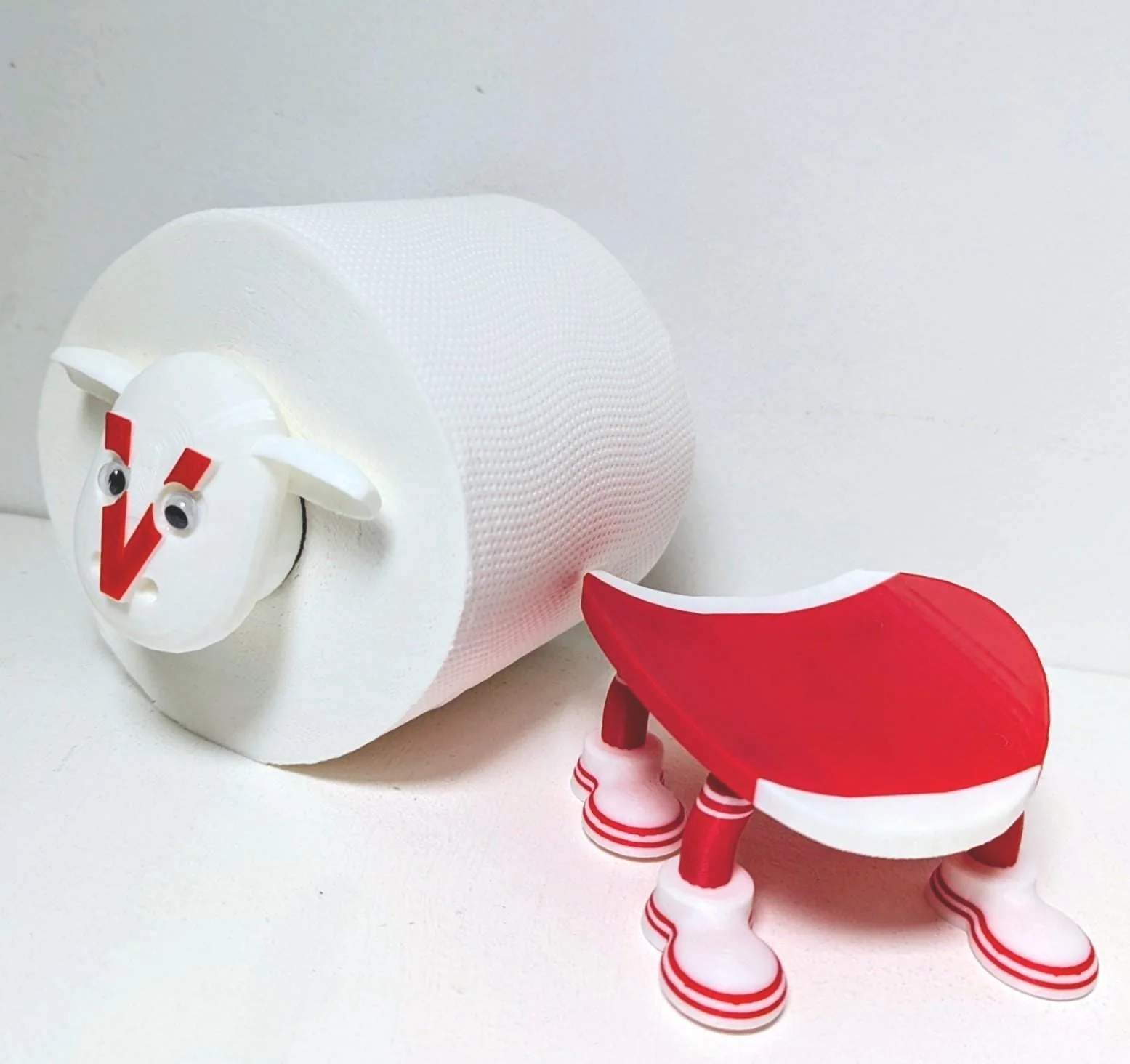 St Helens Super Sheep Toilet Roll Holder. Rugby fans gift. - Image 6