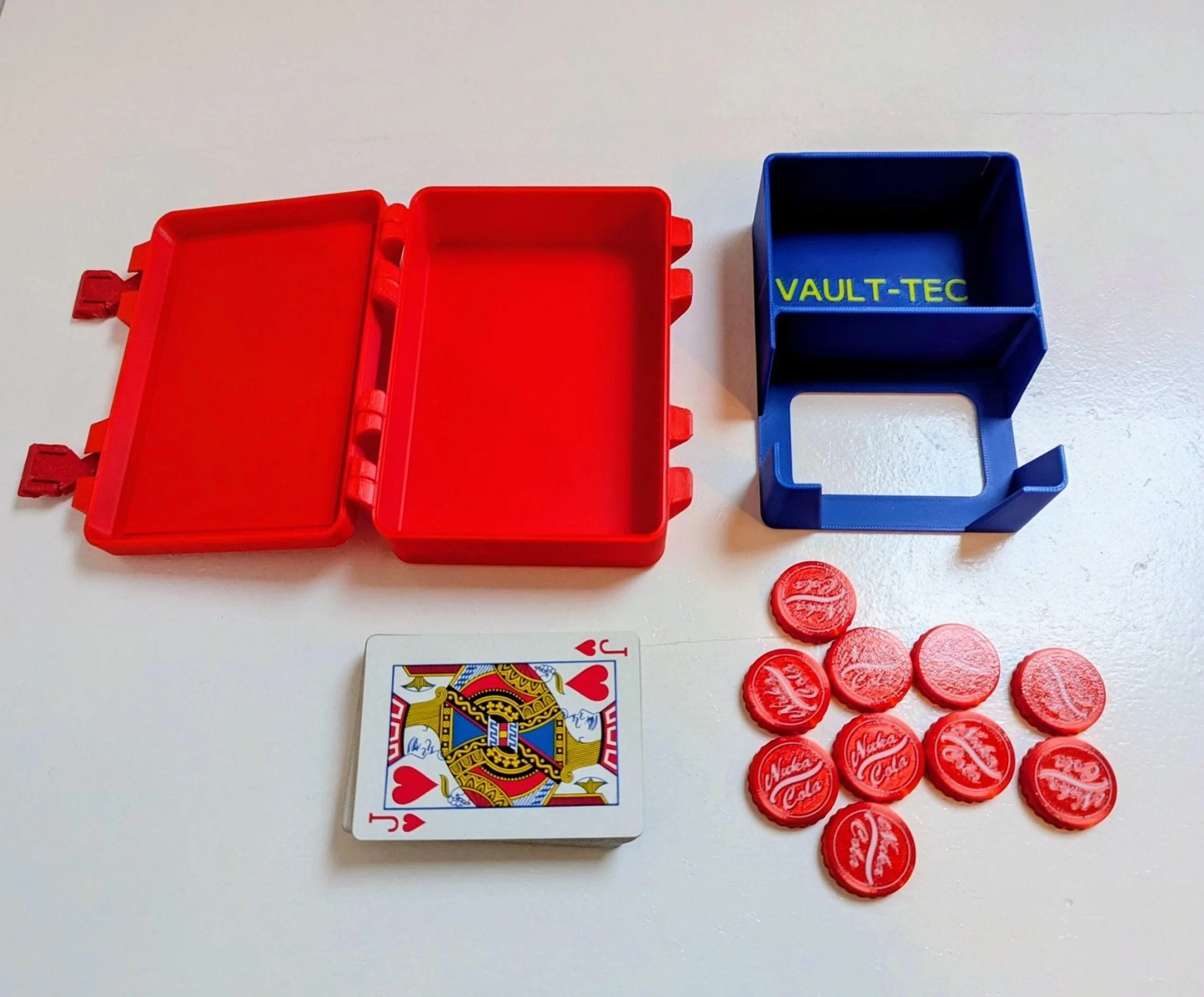 Vault‑Tec / Nuka‑Cola Travel Box – Standard Poker / Uno / MTG / Pokemon Collector Cards Case with Free 3D printed Bottle Caps - Image 9